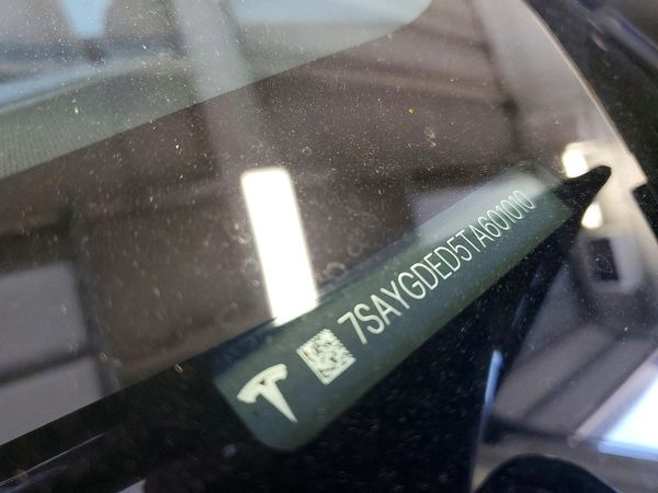2026 TESLA MODEL Y — VINP