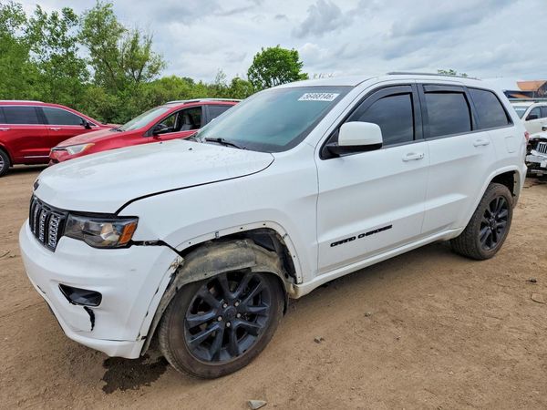 2017 JEEP GRAND CHEROKEE LAREDO 4X4