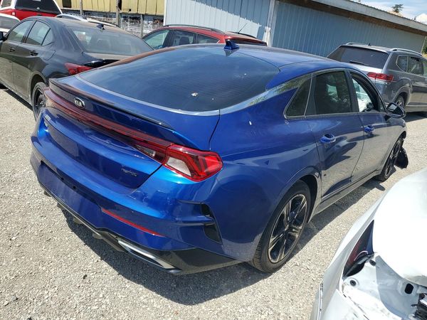 2021 KIA K5