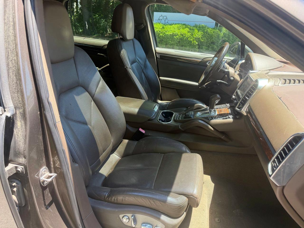 2012 PORSCHE CAYENNE S Hybrid