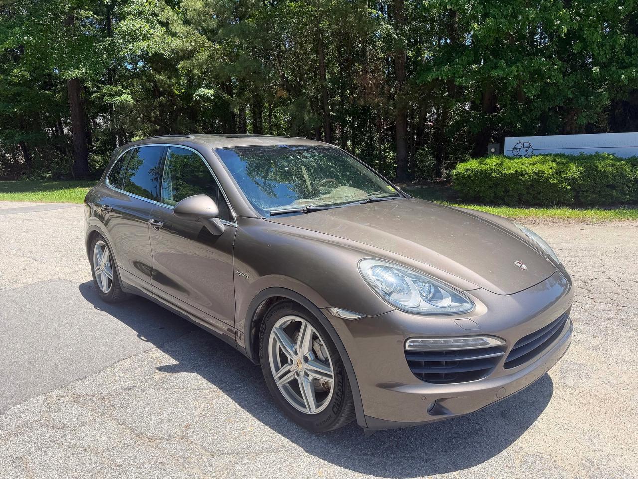 2012 PORSCHE CAYENNE S Hybrid