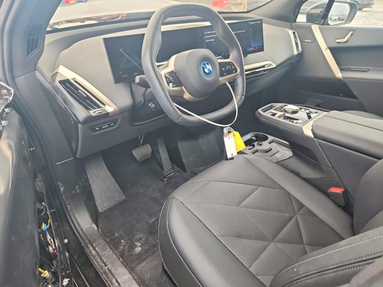 2025 BMW IX xDrive50