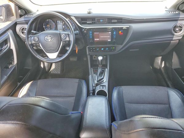 2019 TOYOTA COROLLA