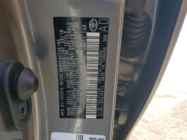2019 TOYOTA COROLLA
