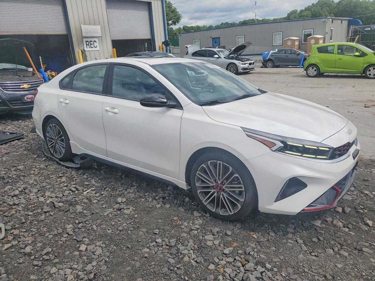2023 KIA FORTE GT