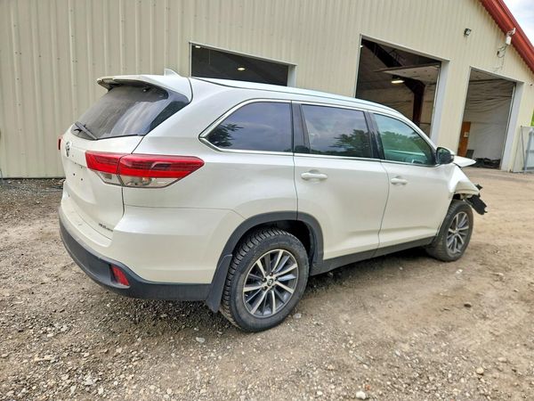 2019 TOYOTA HIGHLANDER SE/XLE