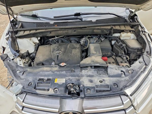 2019 TOYOTA HIGHLANDER SE/XLE