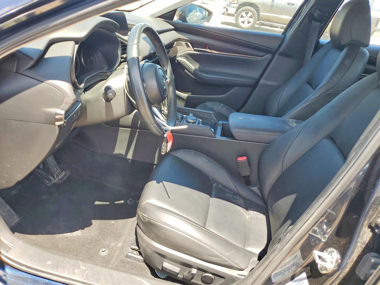 2019 MAZDA 3
