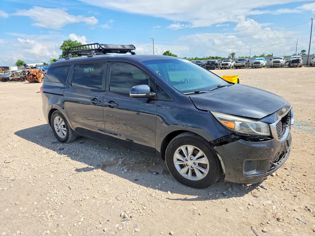 2017 KIA SEDONA LX