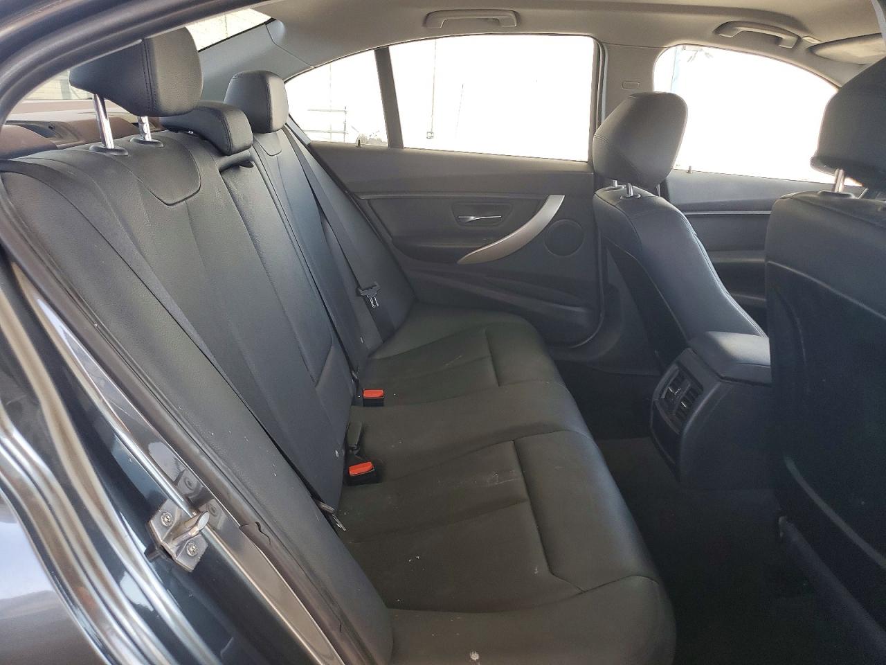 2015 BMW 320 SA