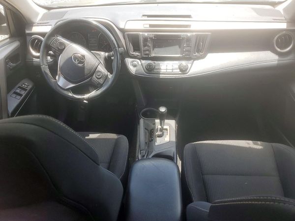 2018 TOYOTA RAV4 Adventure/XLE