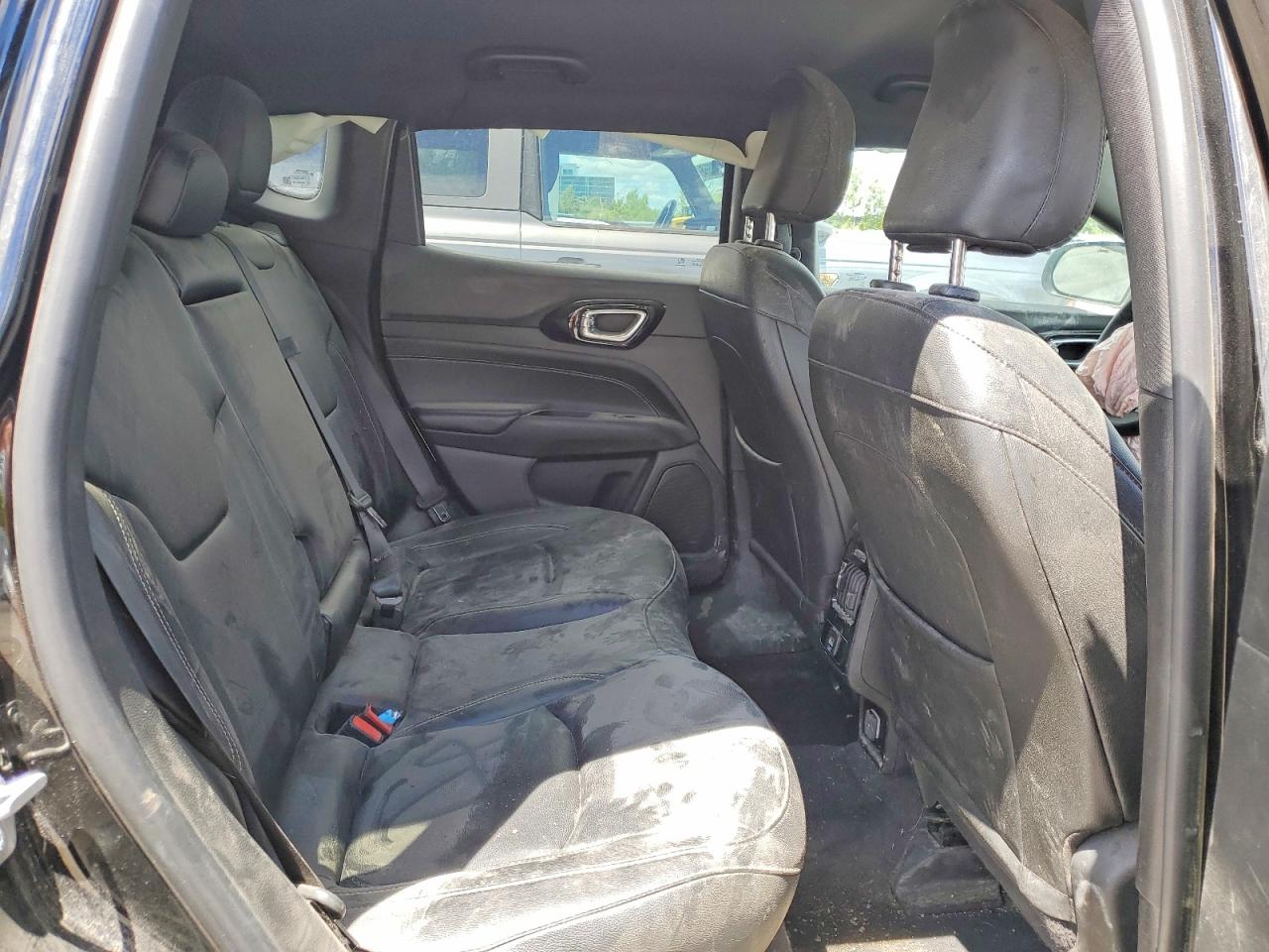 2024 JEEP COMPASS LATITUDE LUX 4X4