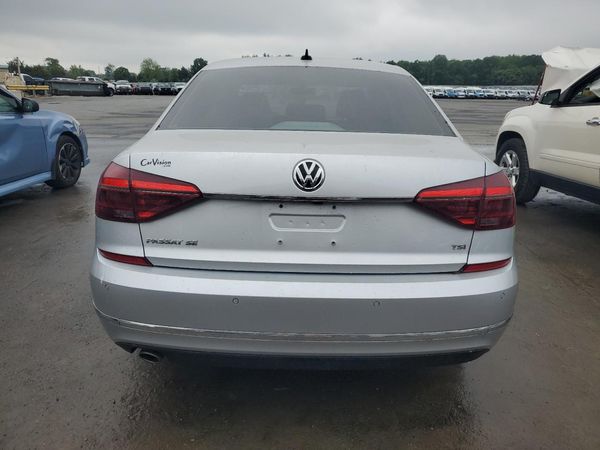 2018 VOLKSWAGEN PASSAT