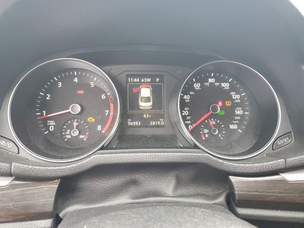 2018 VOLKSWAGEN PASSAT