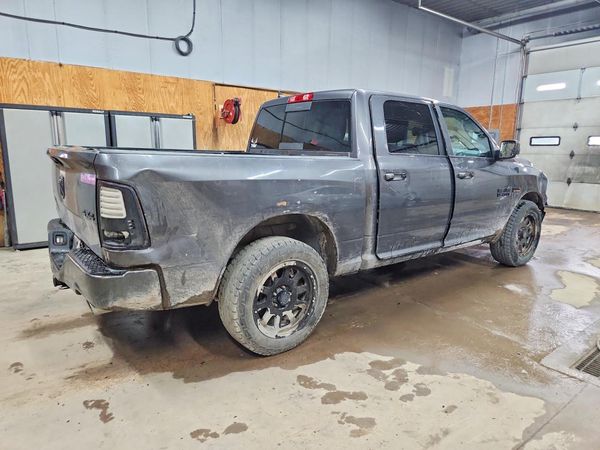 2018 RAM 1500 Sport