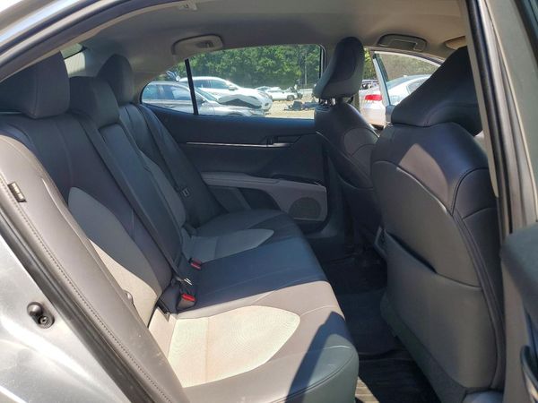 2020 TOYOTA CAMRY