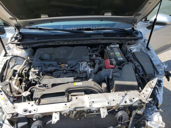 2020 TOYOTA CAMRY