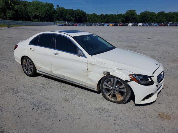 2018 MERCEDES-BENZ C C300
