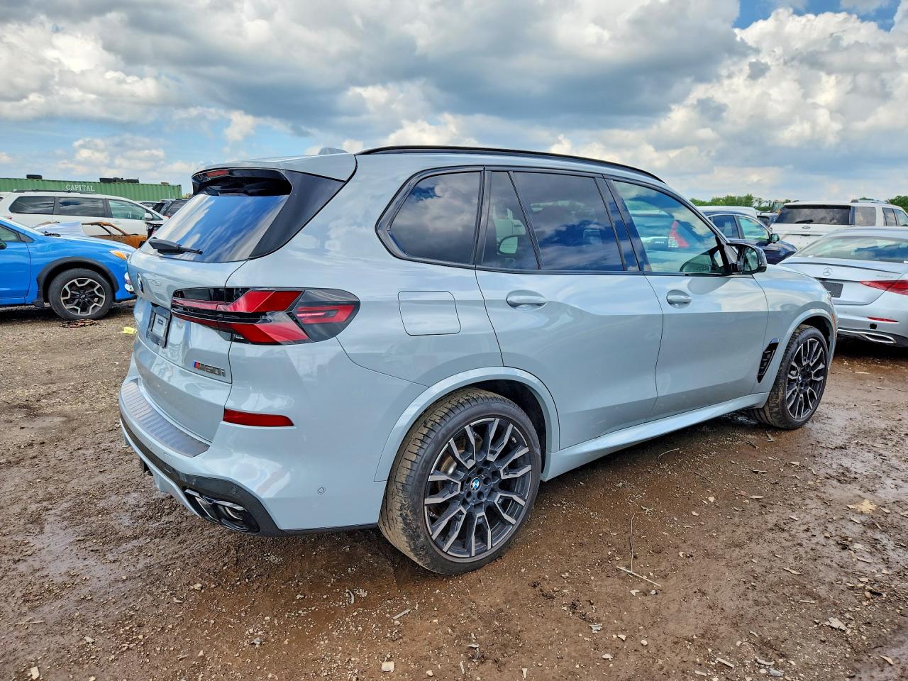 2025 BMW X5 M60i