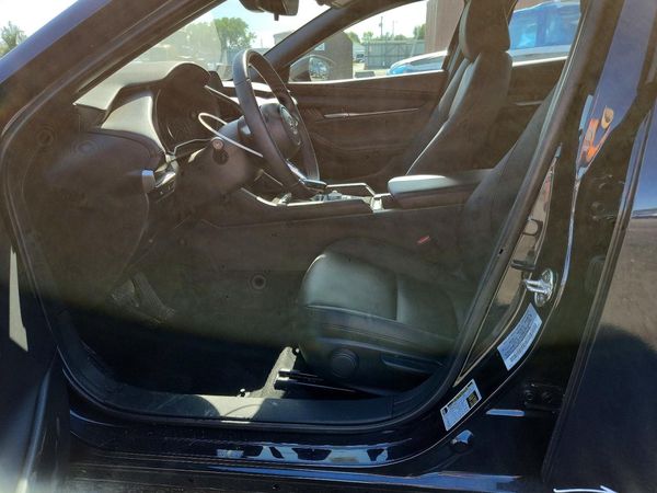 2025 MAZDA 3 Select Sport Package