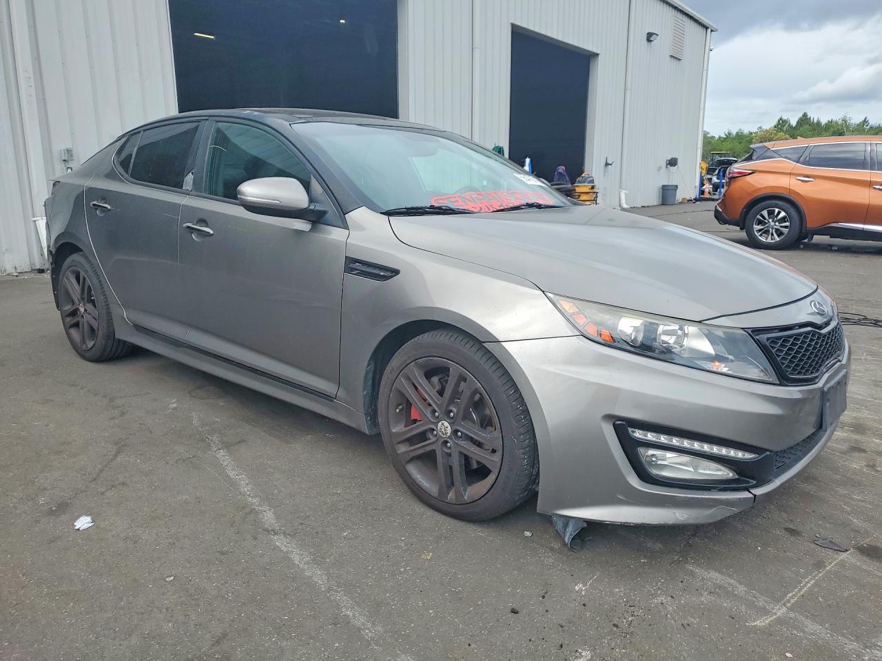 2013 KIA OPTIMA SX