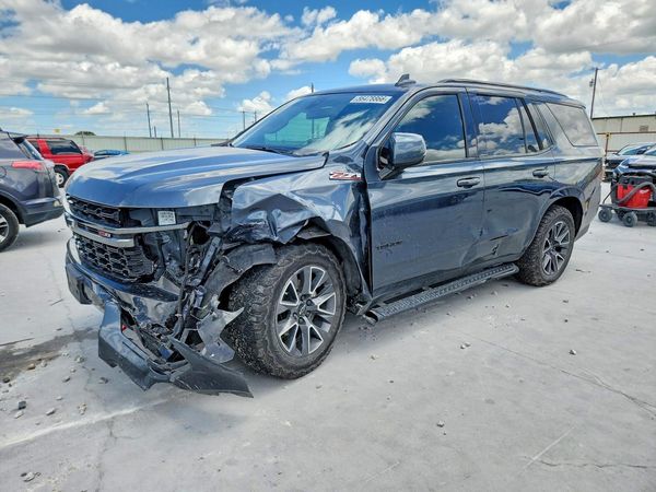 2021 CHEVROLET TAHOE Z71 — Front 3/4
