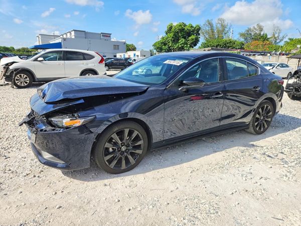 2024 MAZDA 3 Select Sport Package