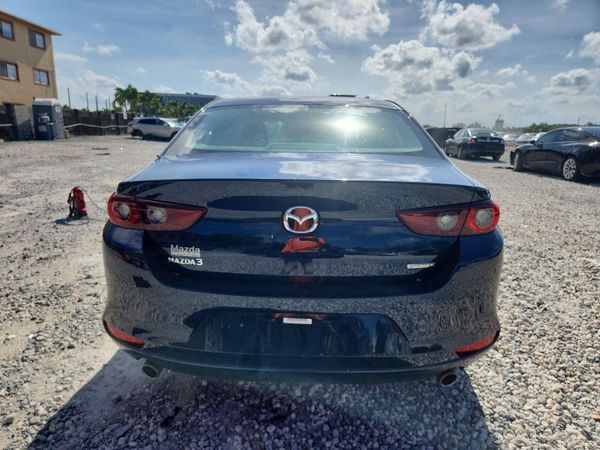 2024 MAZDA 3 Select Sport Package