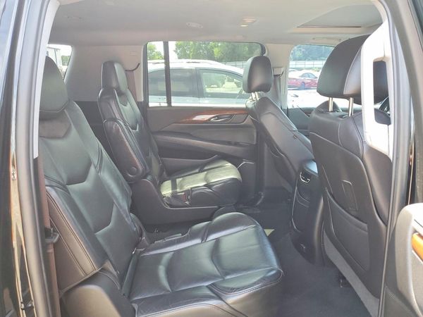 2018 CADILLAC ESCALADE ESV Luxury