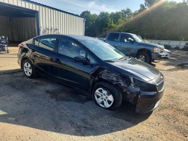 2017 KIA FORTE LX Base