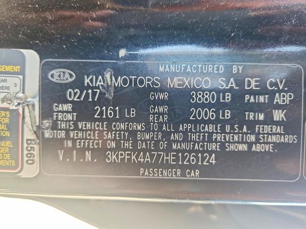 2017 KIA FORTE LX Base