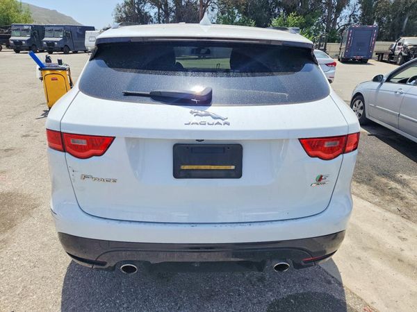 2018 JAGUAR F-PACE S