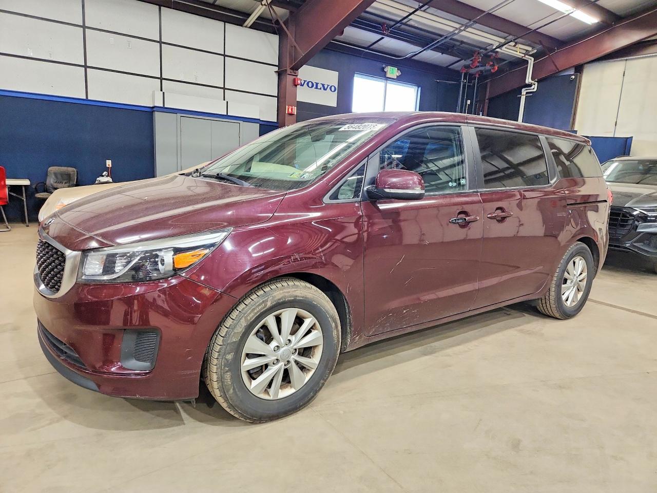 2017 KIA SEDONA LX