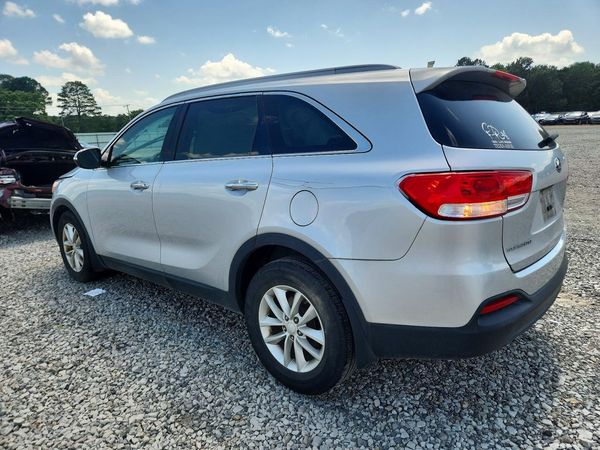 2016 KIA SORENTO L / LX