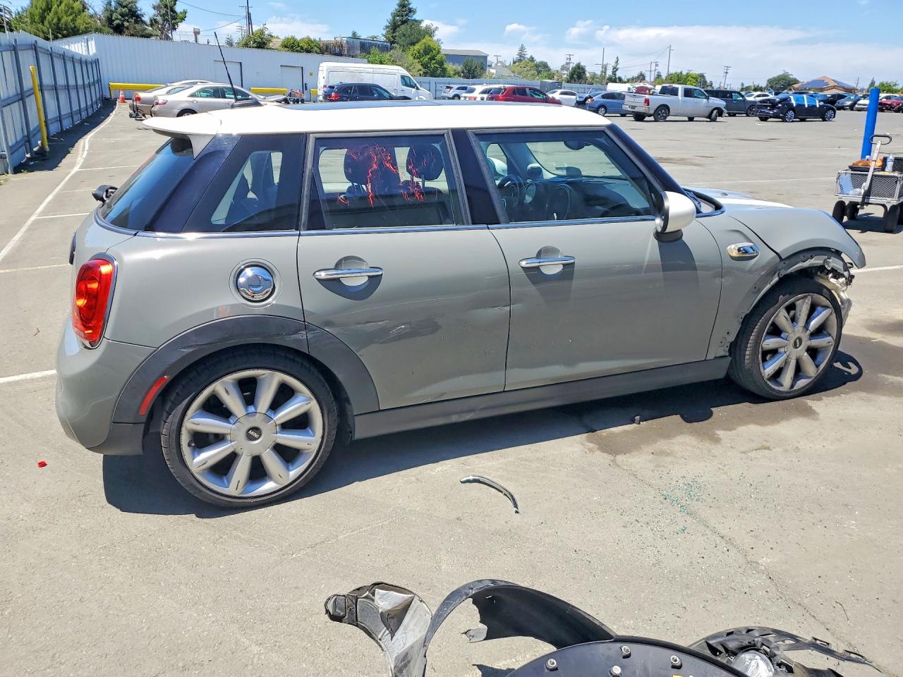 2015 MINI COOPER