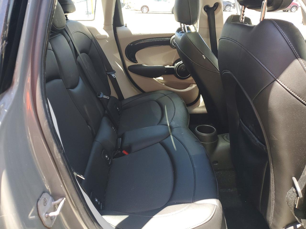 2015 MINI COOPER