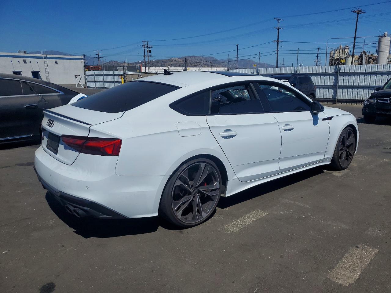 2025 AUDI S5 quattro Premium Plus