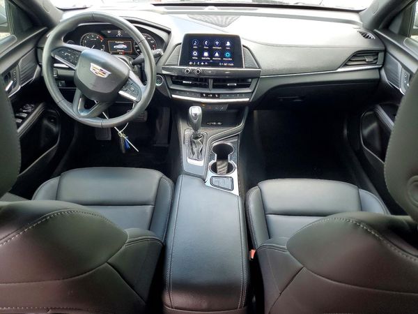2024 CADILLAC CT4 Luxury