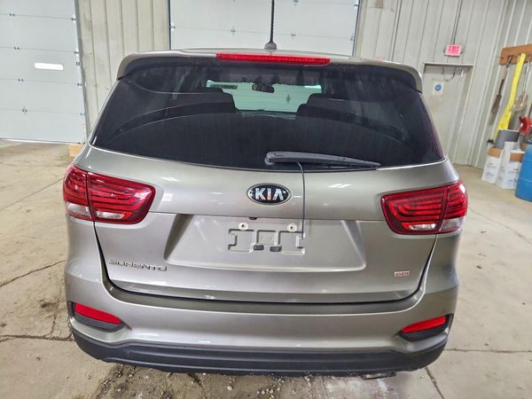 2019 KIA SORENTO L, LX, S