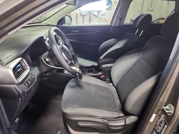 2019 KIA SORENTO L, LX, S