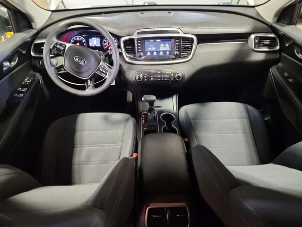 2019 KIA SORENTO L, LX, S