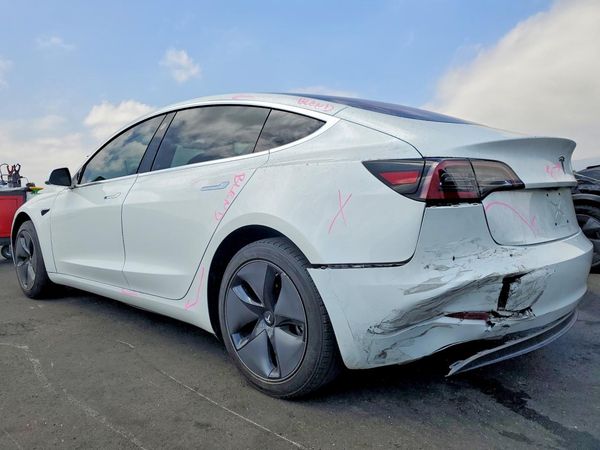 2017 TESLA MODEL 3