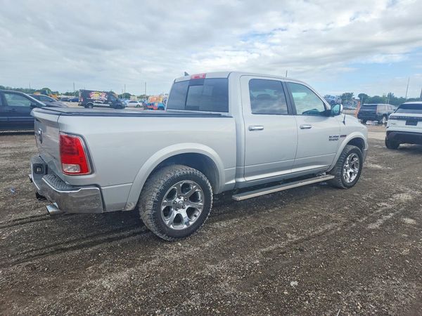 2014 RAM 1500 Laramie