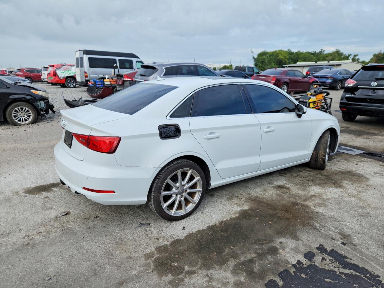 2015 AUDI A3