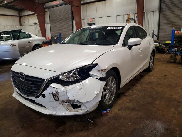 2014 MAZDA 3