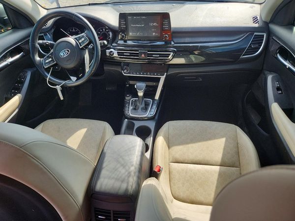 2021 KIA SELTOS EX