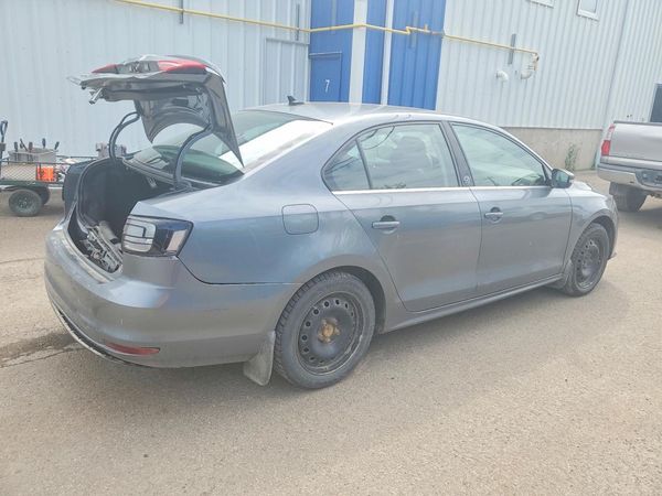 2017 VOLKSWAGEN JETTA SE