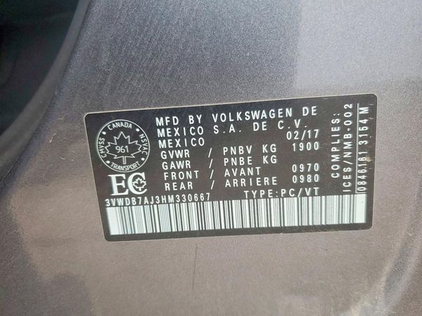 2017 VOLKSWAGEN JETTA SE