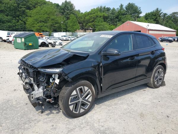 2023 HYUNDAI KONA SE