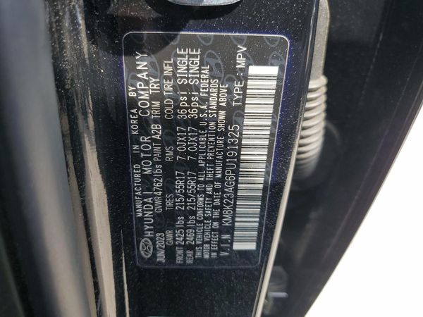 2023 HYUNDAI KONA SE